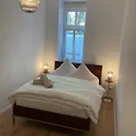 Minimal Hostel No.43